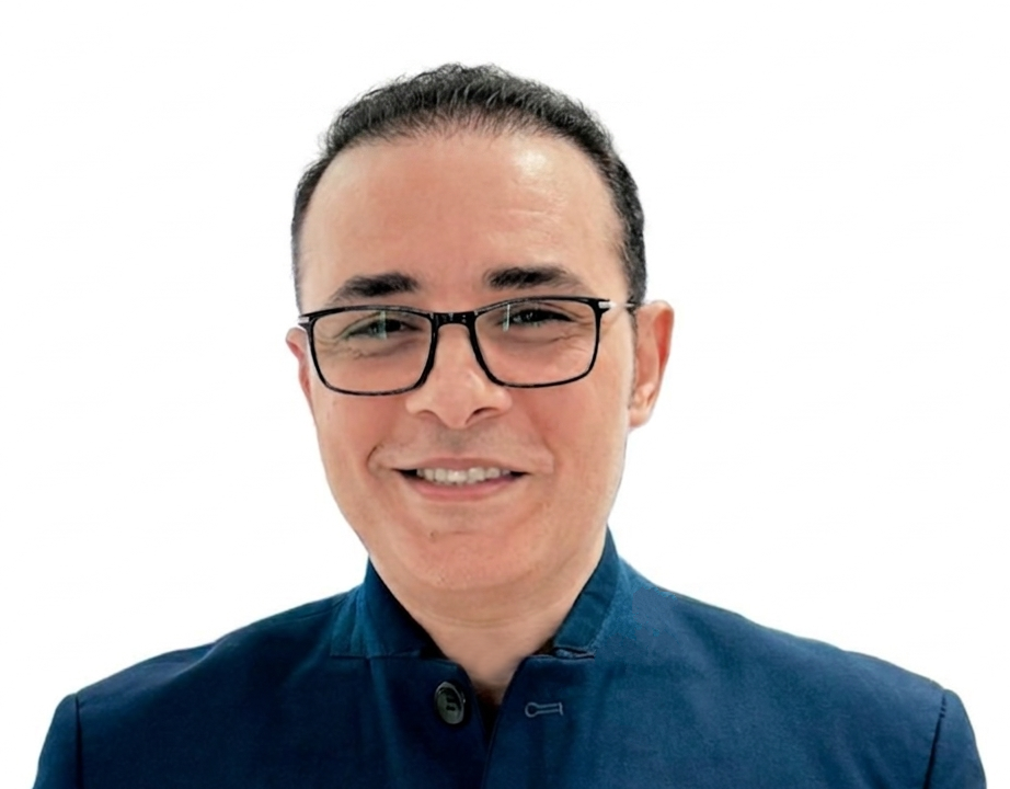 Khaled Elenms image